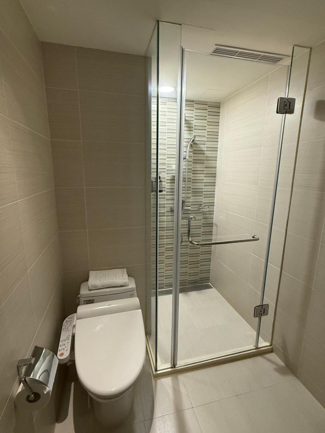 K Dunnan Hotel 3*