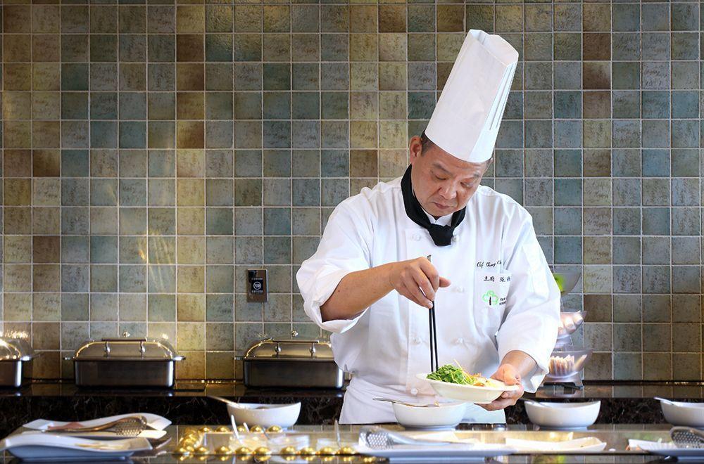 Two Tails Luzhou Hotel 4*
