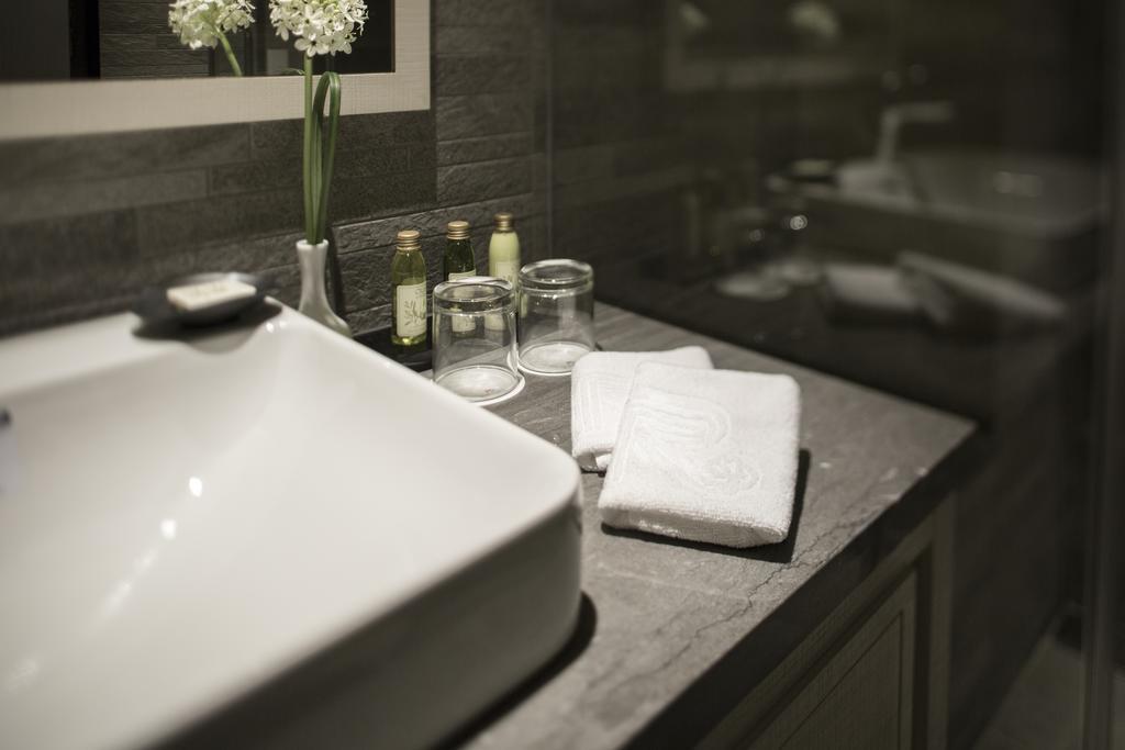 Riverview Hotel 4*