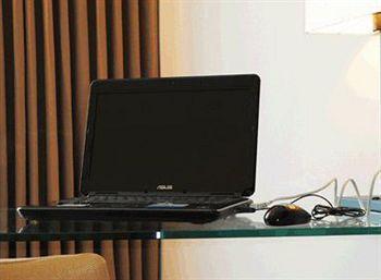 Hotel Check Select Nangang 4*