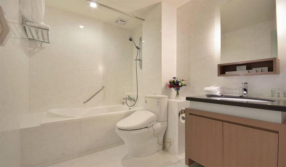 Tokyo International 4* Taipei