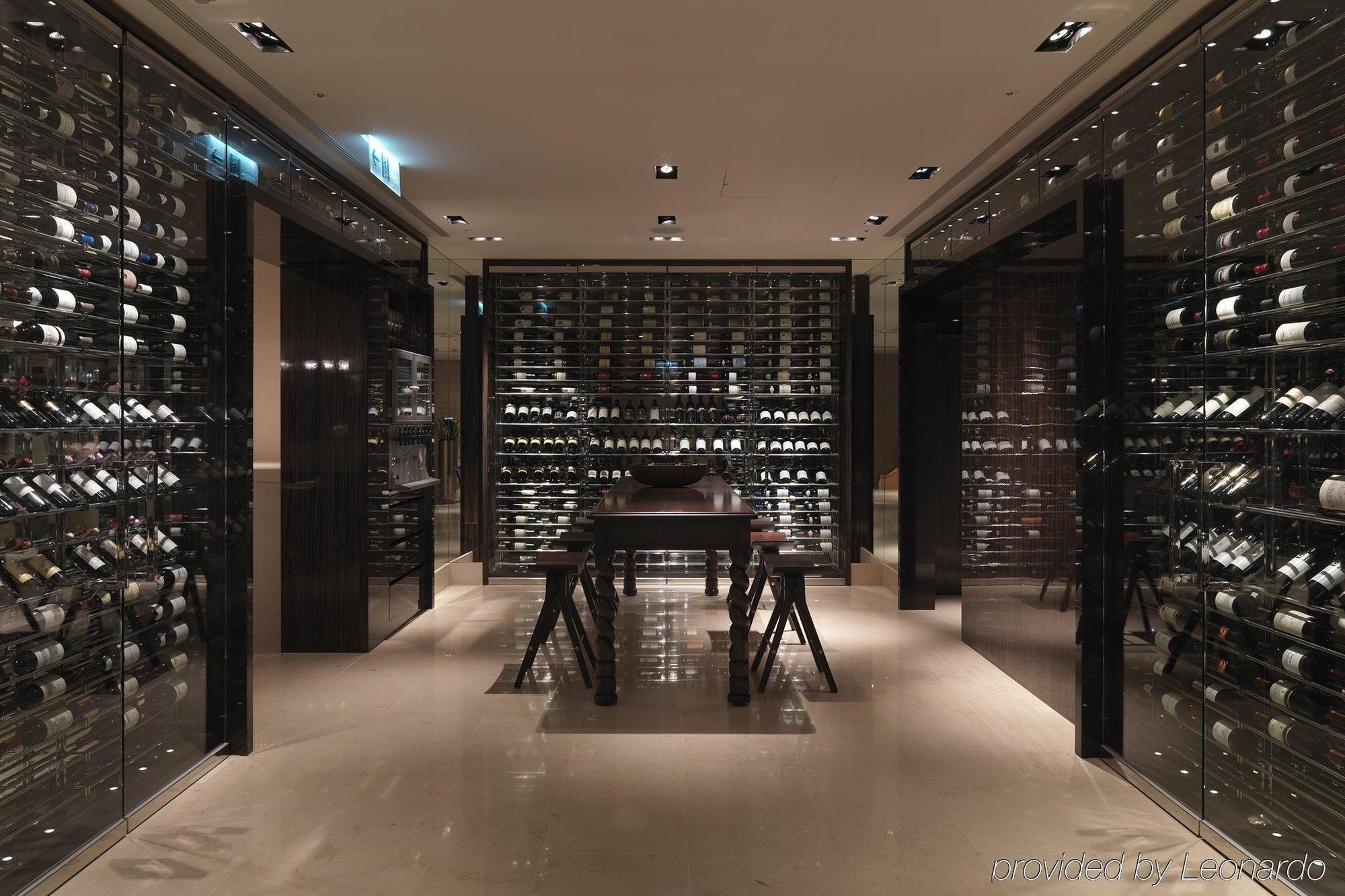 Ambassador Hotel 5*
