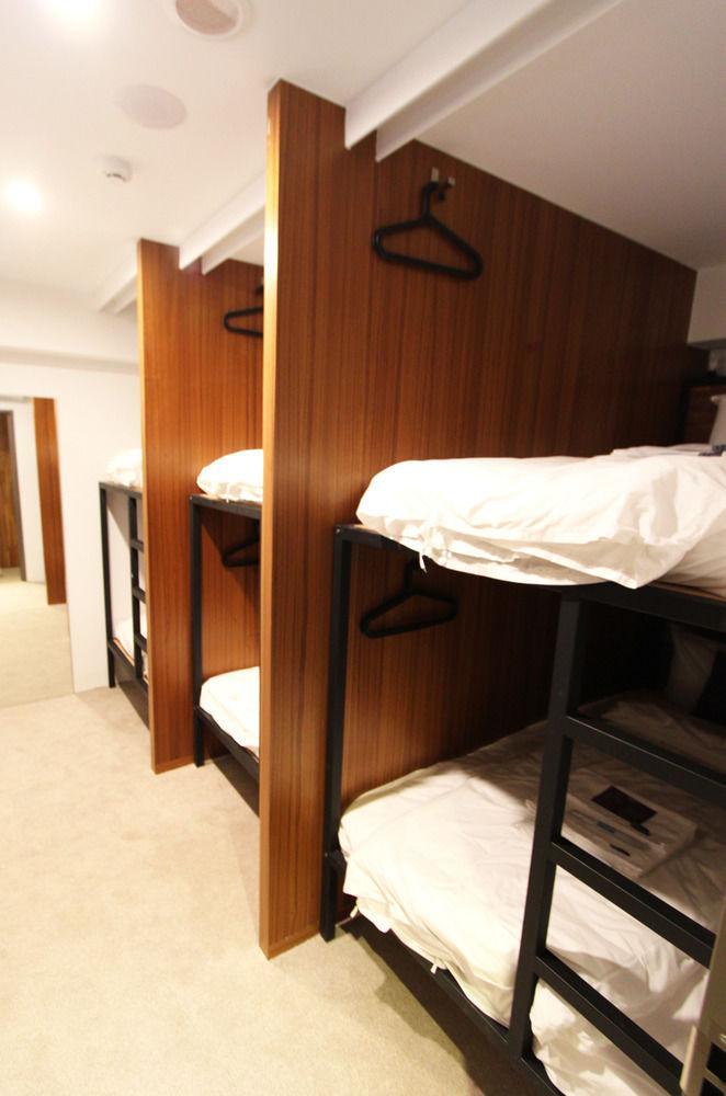 Hostel Daan Park