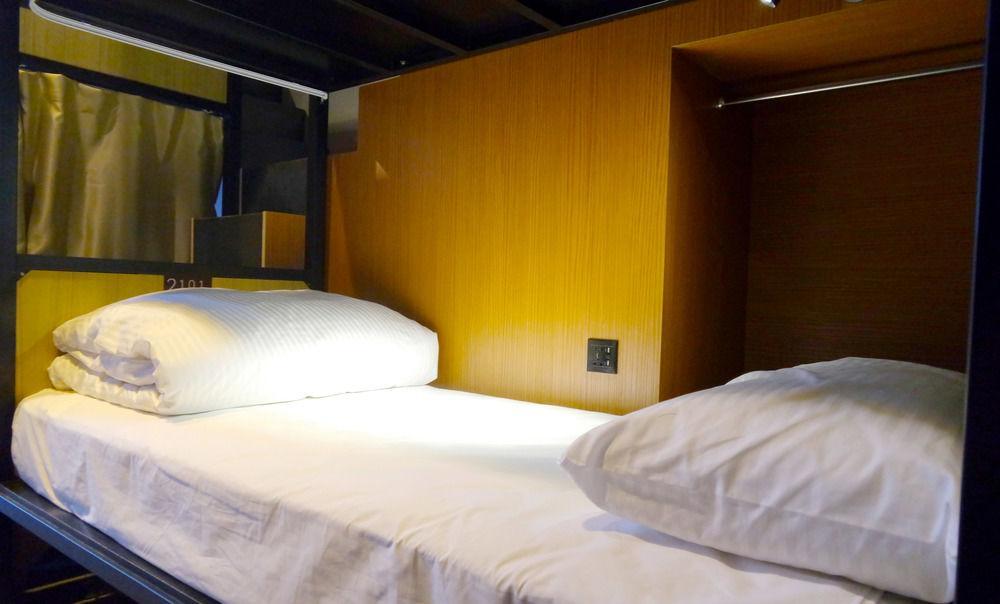 Hostel Angels Ximen *