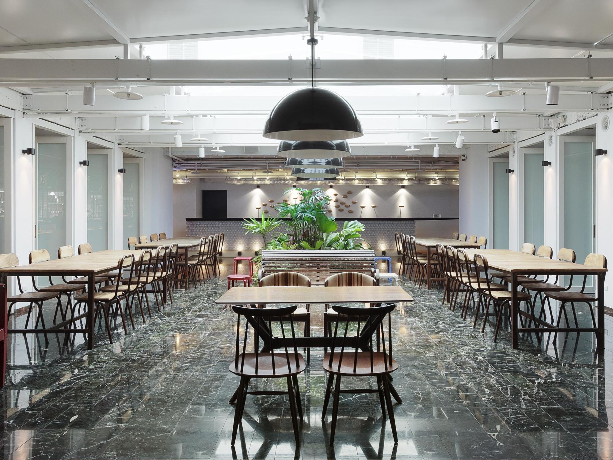 Amba Ximending Hotel Taipei