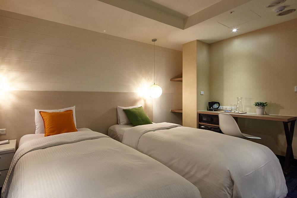 Via 3* Taipei