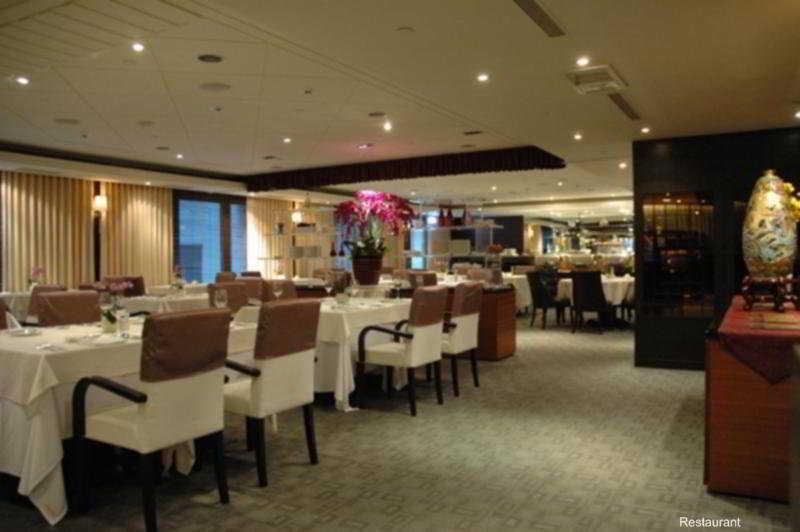 Evergreen Laurel 5*