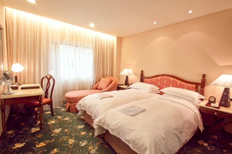 Royal Seasons Beitou 3* Taipei