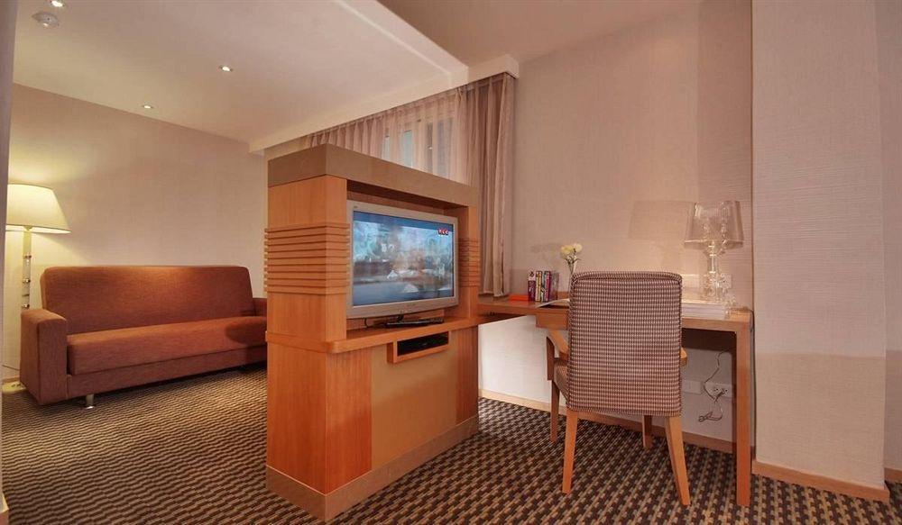 Tokyo International Hotel