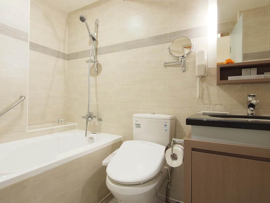 Tokyo International 4*