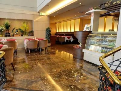 Hotel International 3*