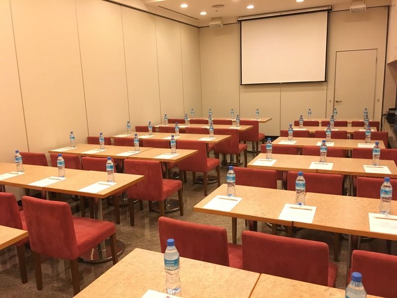 Hotel Check Select Nangang 4*