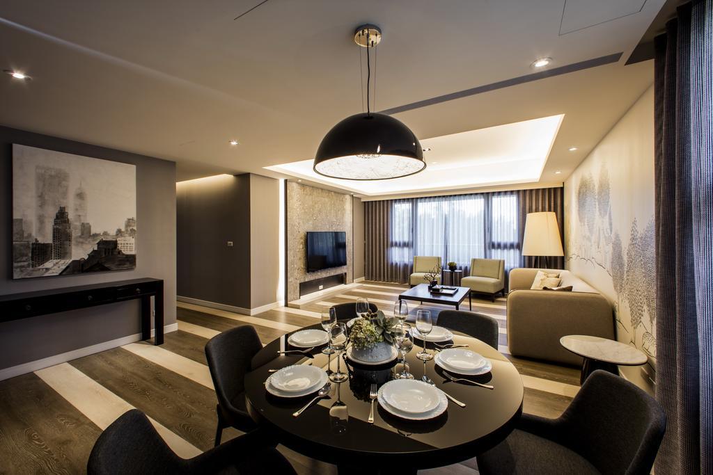 J Palace Guest house 3*
