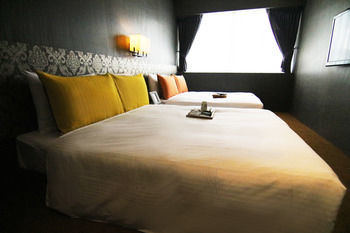 Hotel M - Main Station 3*