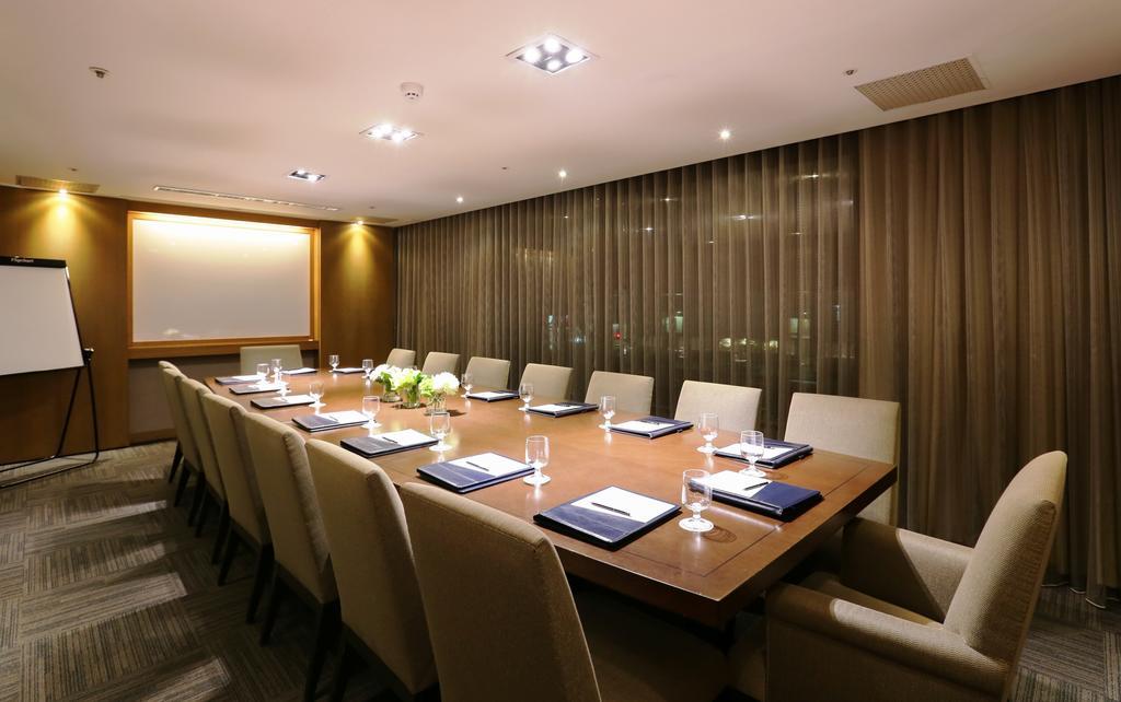 Hotel Fullerton - South 4*