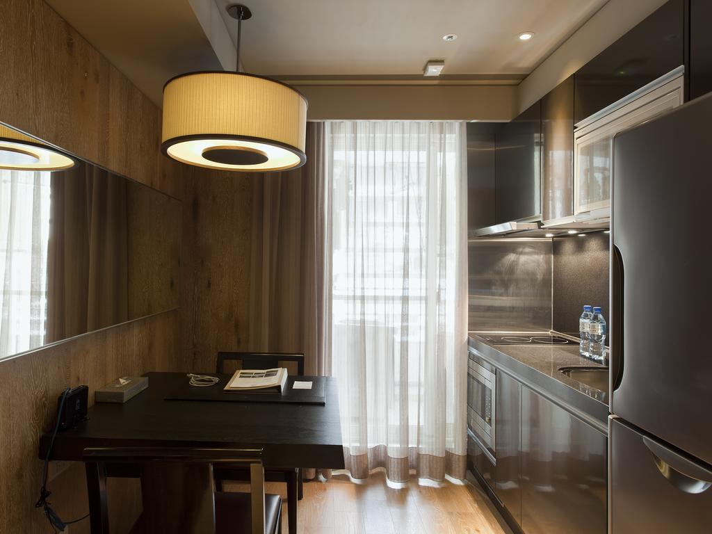 Gloria Aparthotel 4*