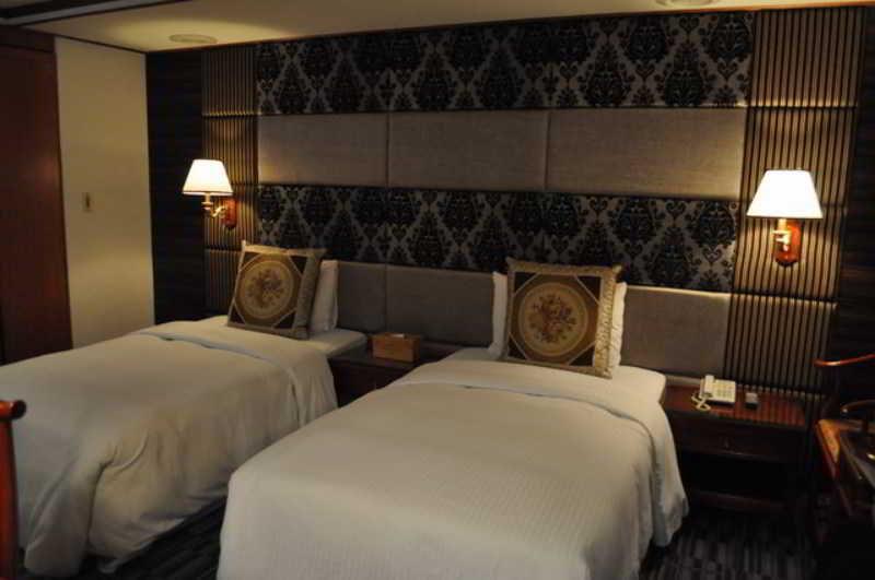 She Hotel 3*