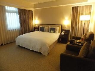 City Lake 3*