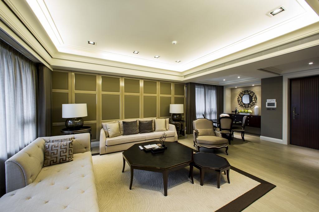 J Palace Guest house 3*