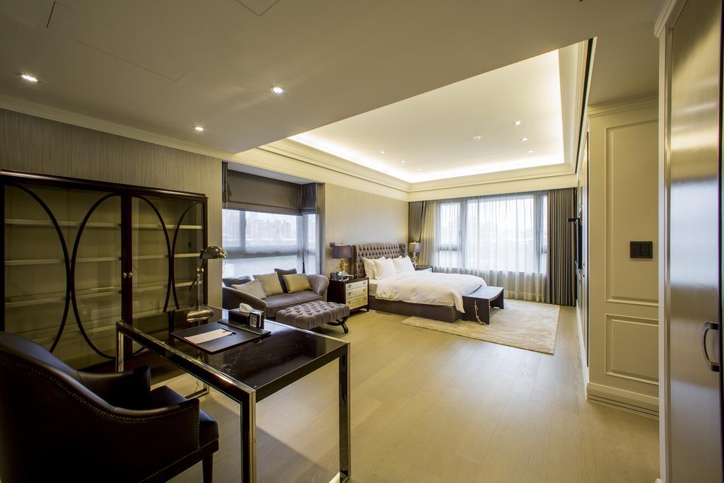 J Palace Taipei