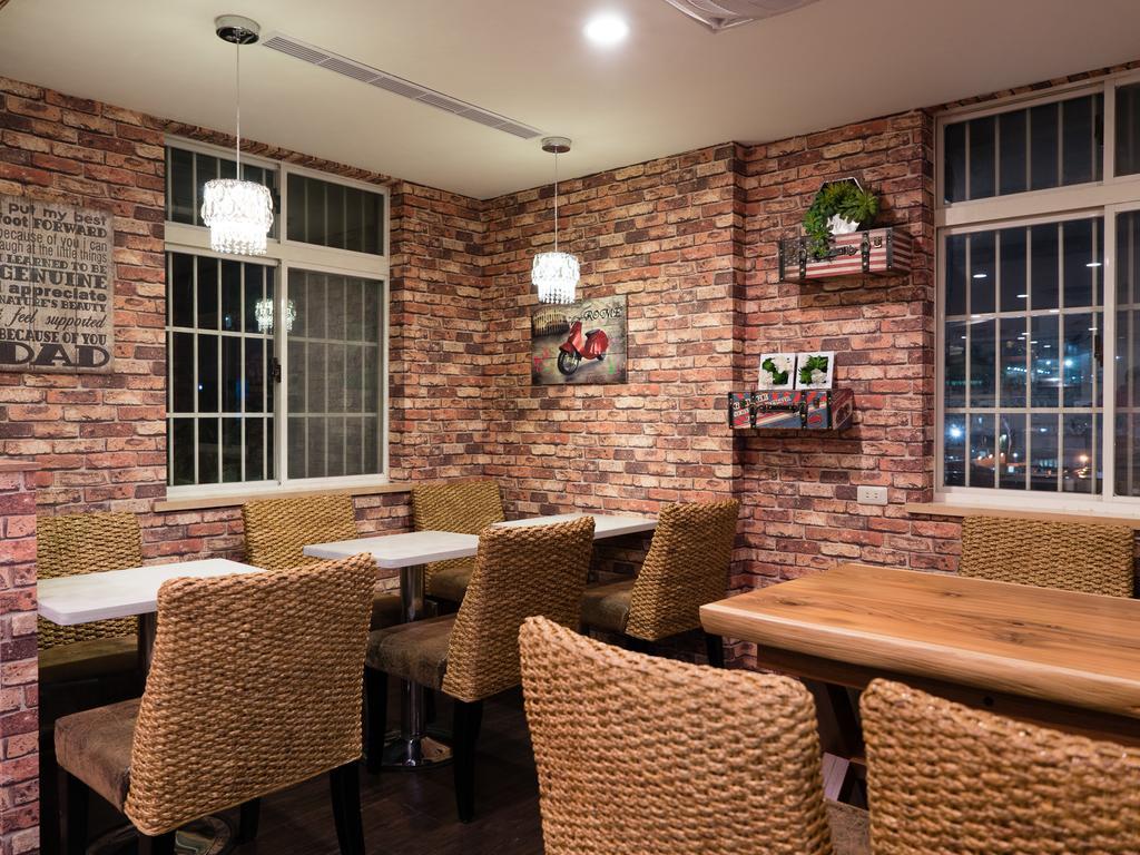 E-house Hotel 3*
