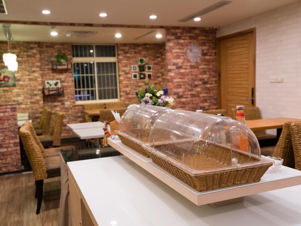 E-house Hotel