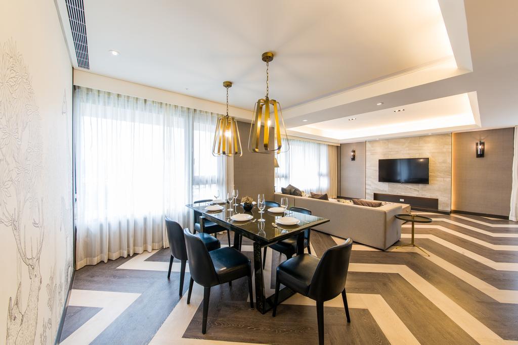 J Palace Guest house 3*