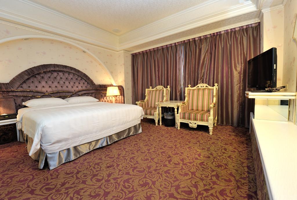 Freean Hotel 3*