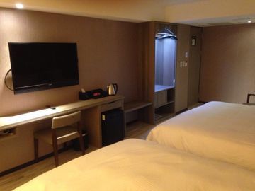 Guide Fuxing North 3*