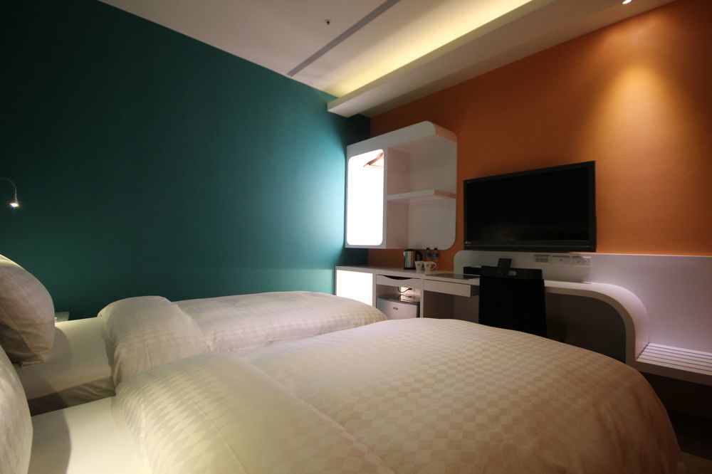 Hotel G7 4*
