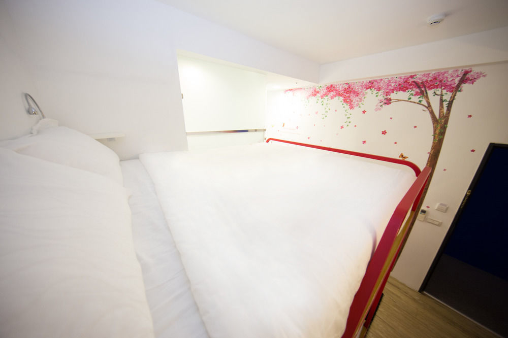 Asrama Sleepbox