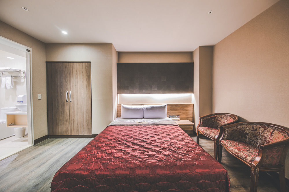 Colors Infinity Inn 3*