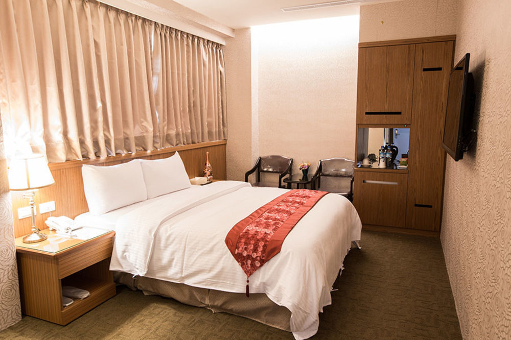 York 3*
