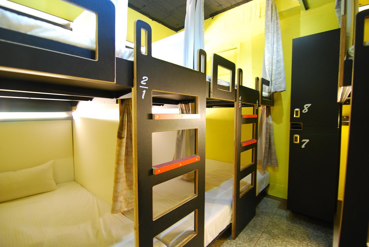 Hostel Backpackers Inn, *