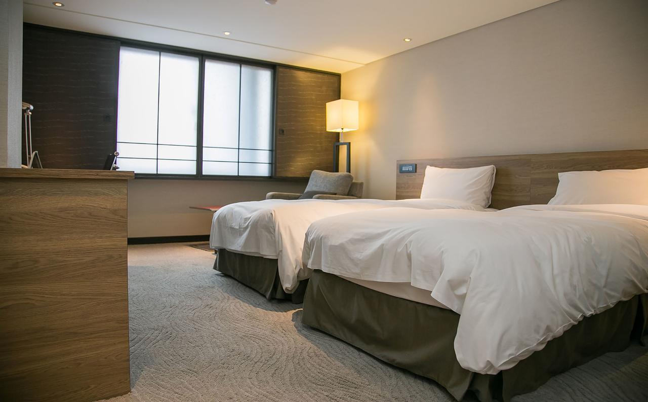 Royal Nanxi - Mrt Zhongshan Station Hotel 3*