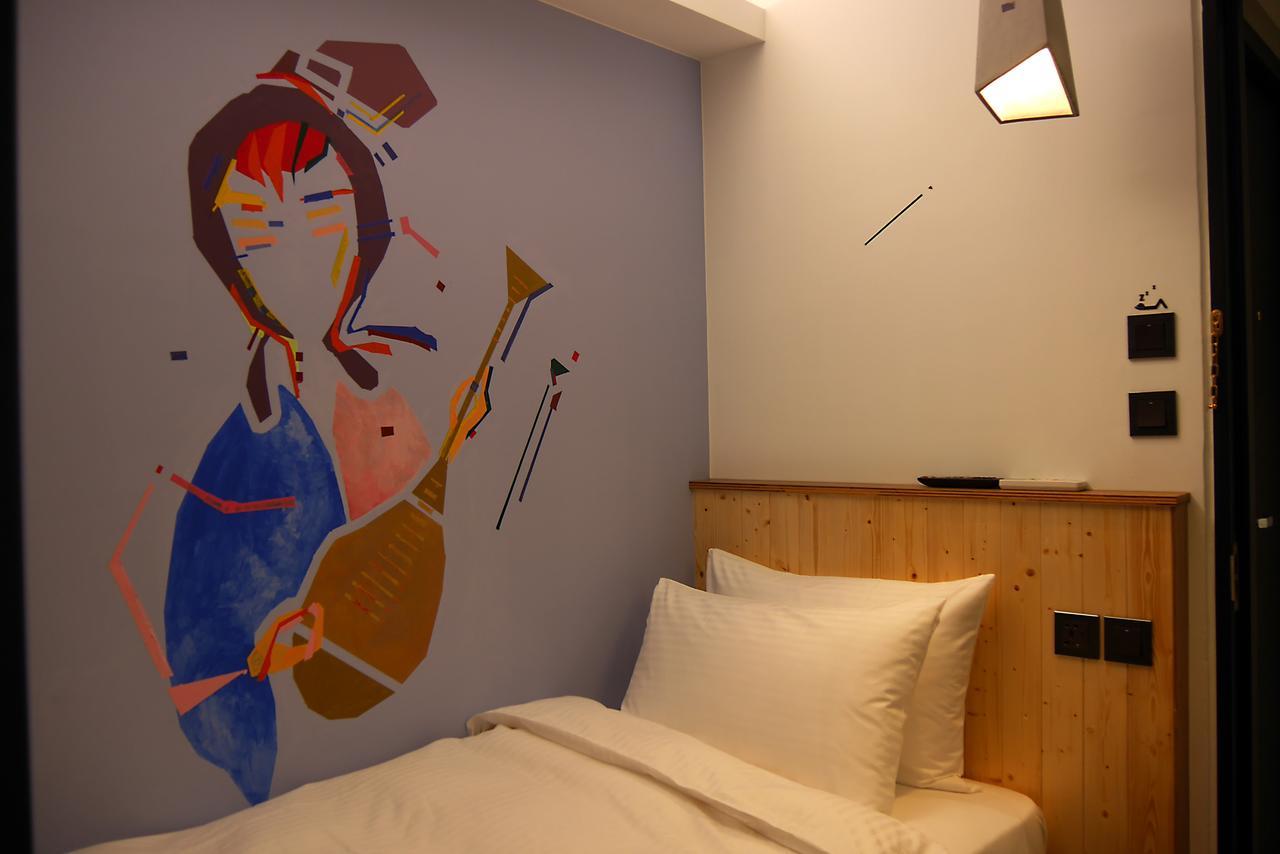 Hotel Just Xin Yi 正旅館 信義 3*