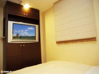 Lio - Main Station Hotel