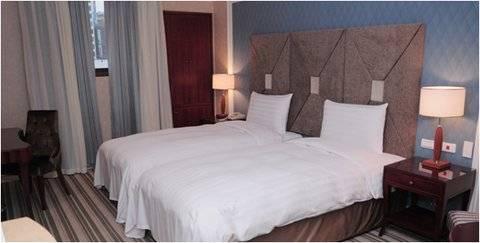 Hotel Mrt