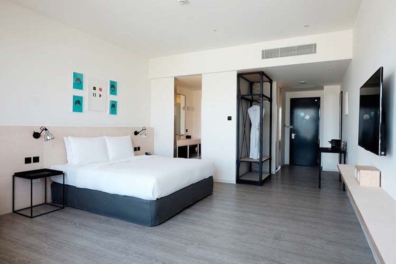 Hotel Amba Songshan 4*