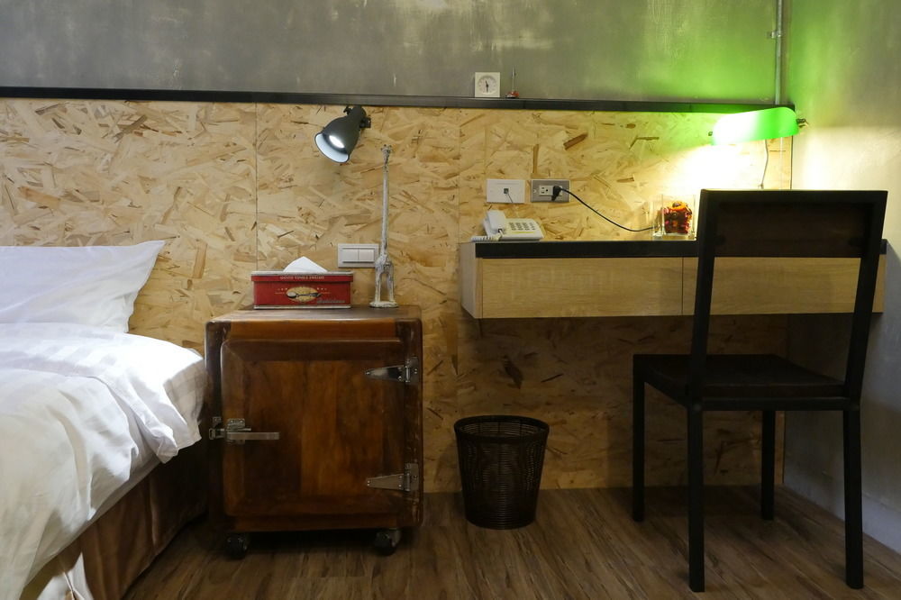 Beimen Wow Poshtel * Taipei