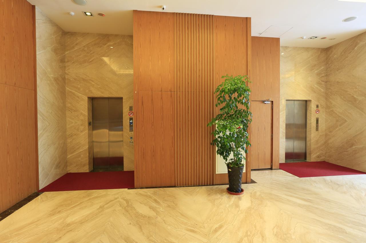 York Hotel 3*
