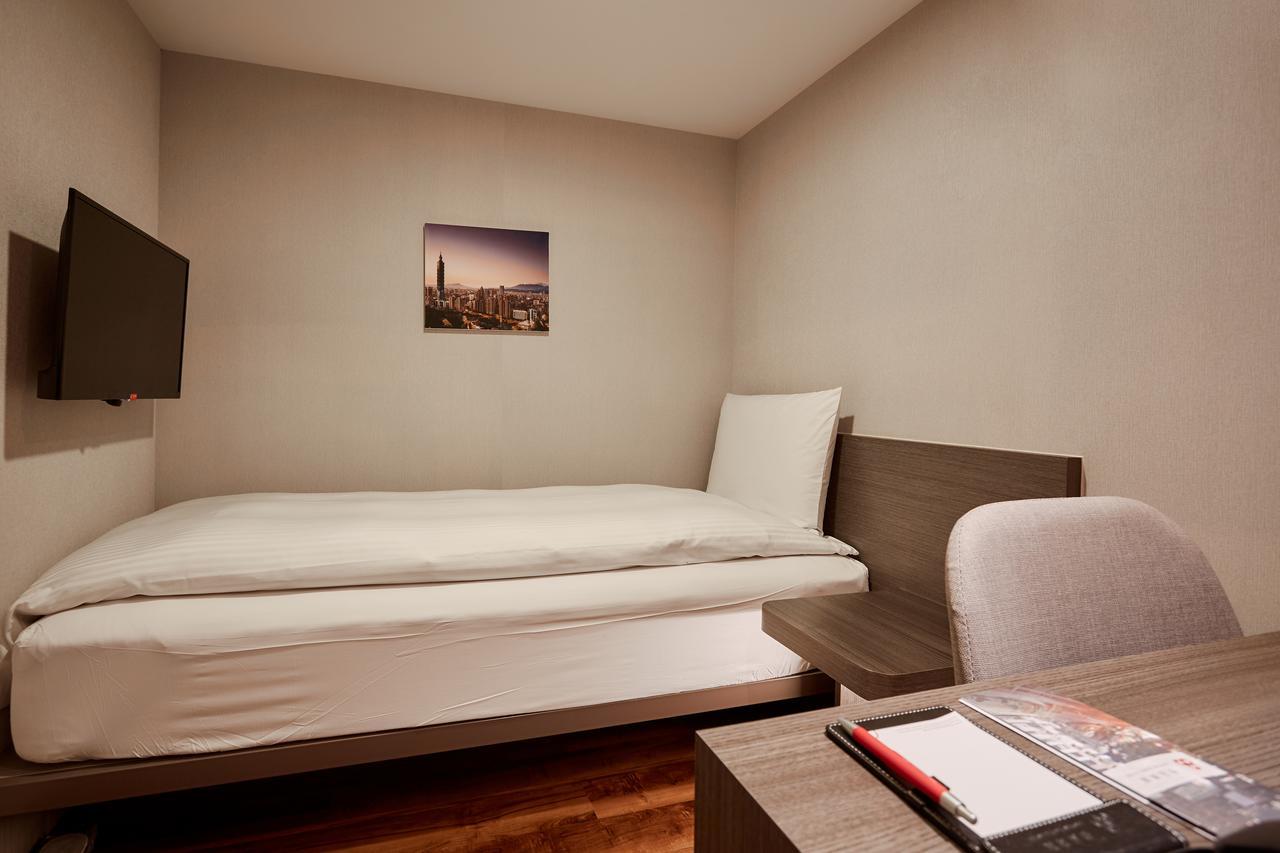 Hotel Eastin