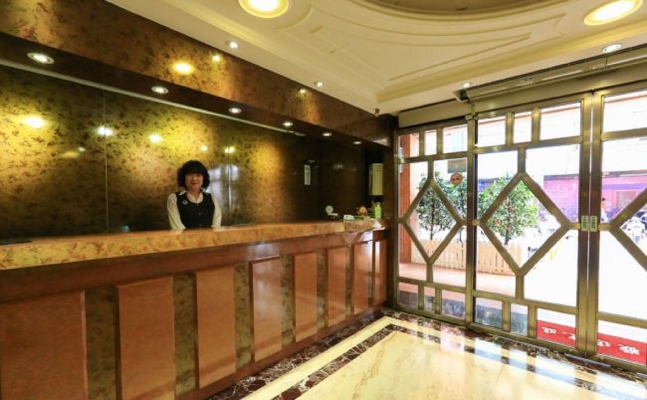 Red Inn Taipei