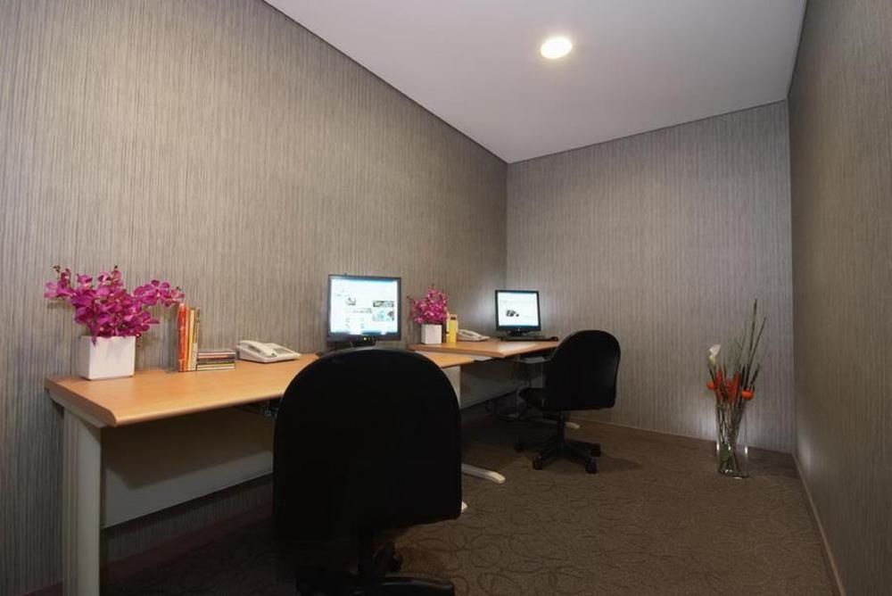 World Triple Beds 3* Taipei