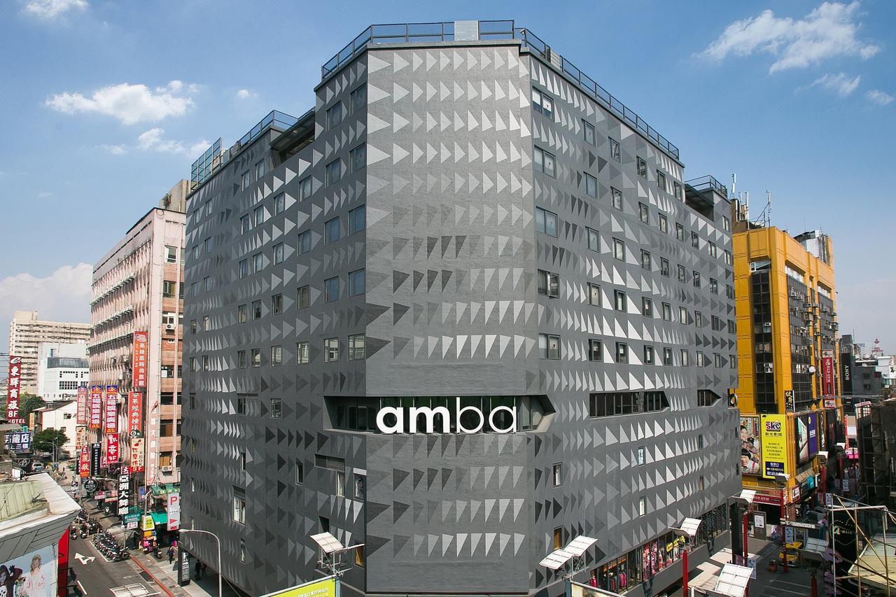 Hotel Amba Ximending 4*