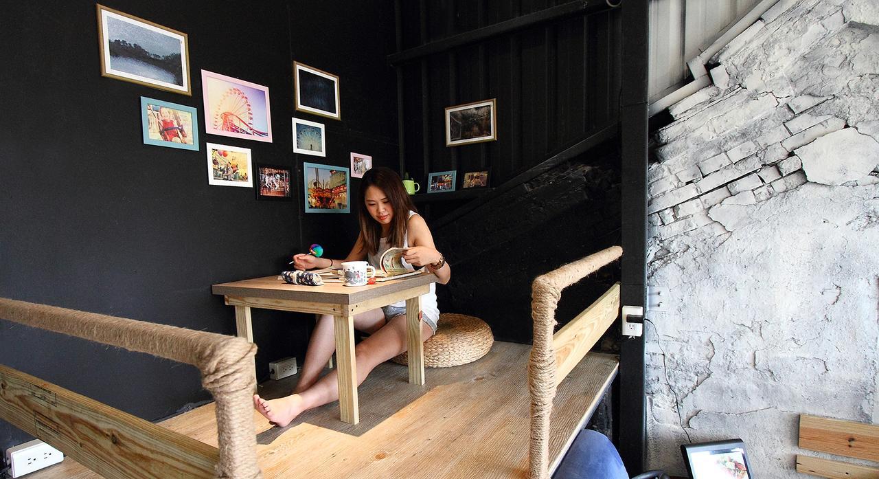 Hostel Backpackers Inn, *