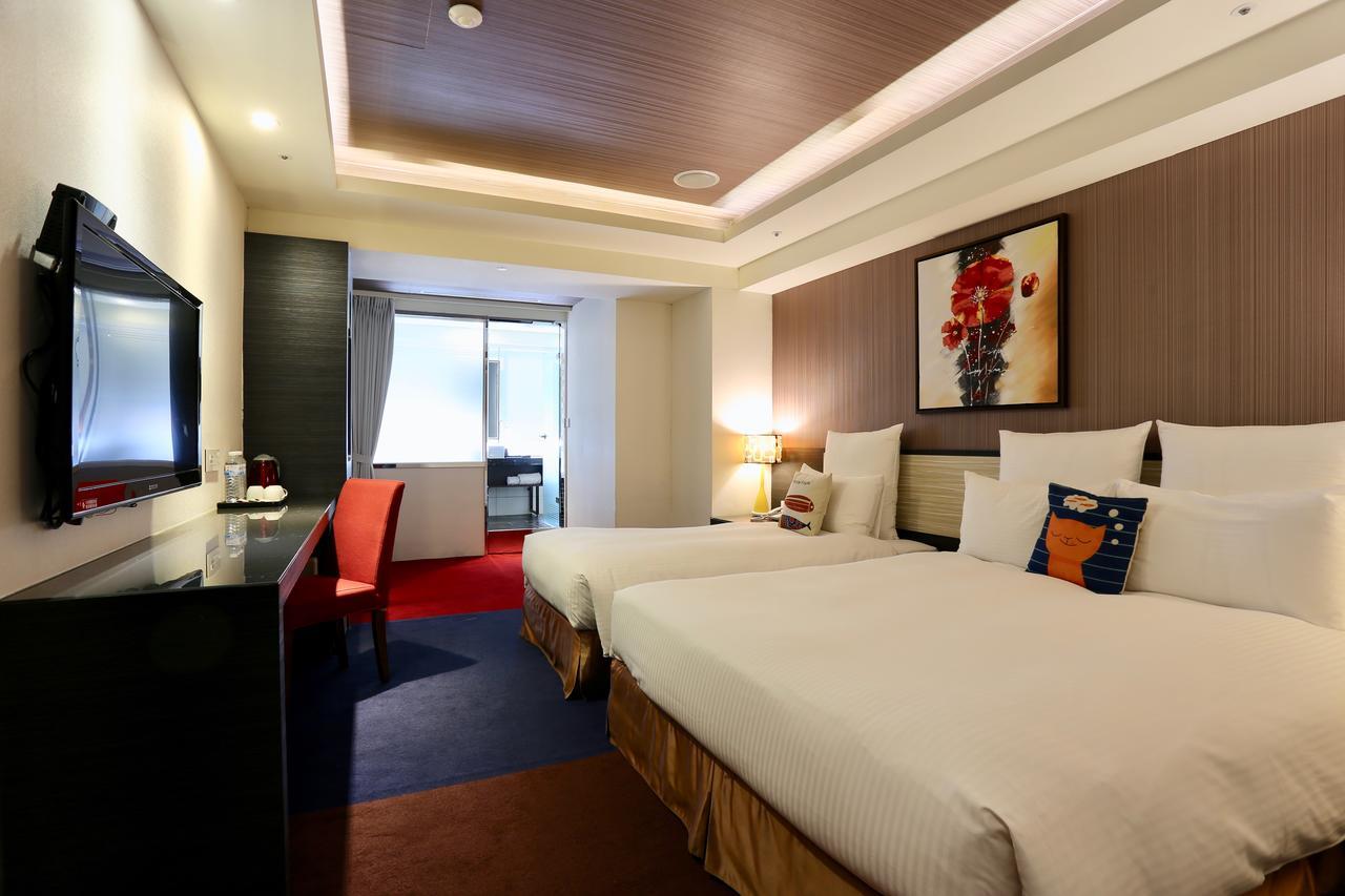 V-one Vogue Hotel 3*
