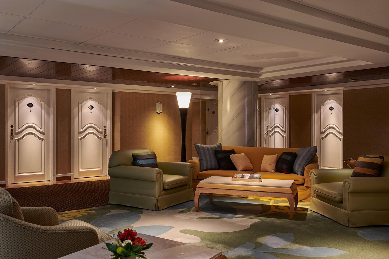 The Riviera Hotel 4*