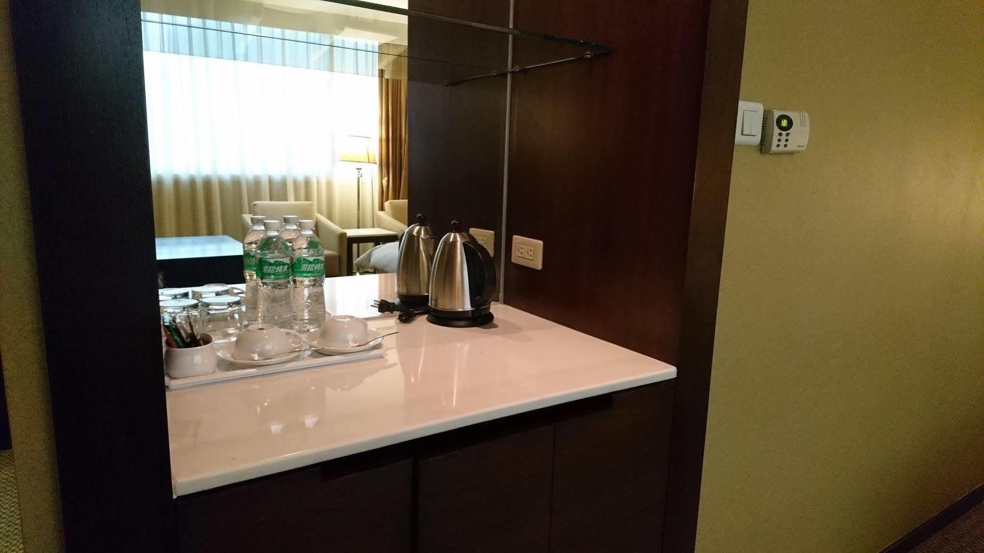 Hotel International 3*