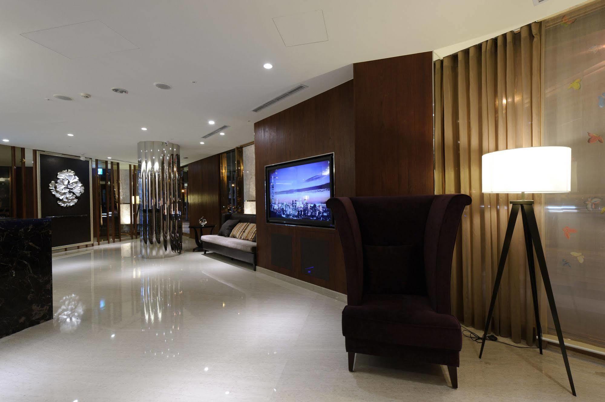 Hotel K Dunnan